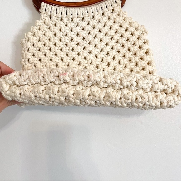 Vintage Macrame Crochet Knitted Lucite Clutch Handbag - Picture 4 of 7